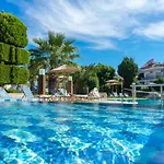Hotel Stamos *