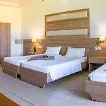 Stamos Hotell *