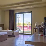 Hotell Stamos *